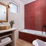 Aneli Luxury - Alexandra With Heated Pool