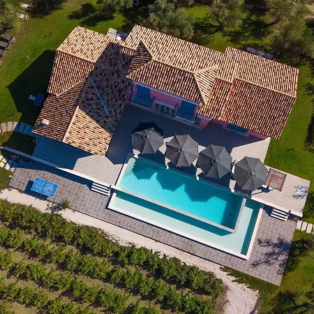 Villa Aneli Luxury - Alexandra With Heated Pool *